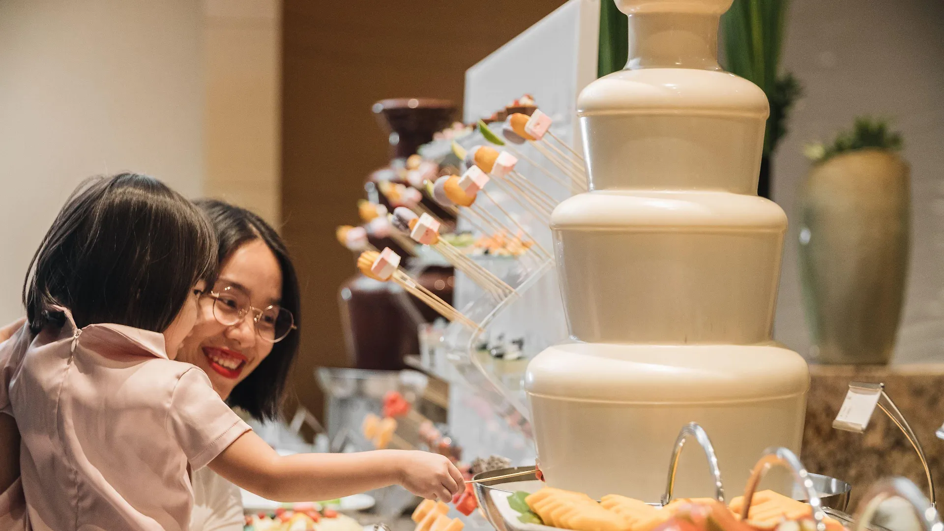 Jw Marriott Hotel And Suites Saigon Ho Chi Minh City
